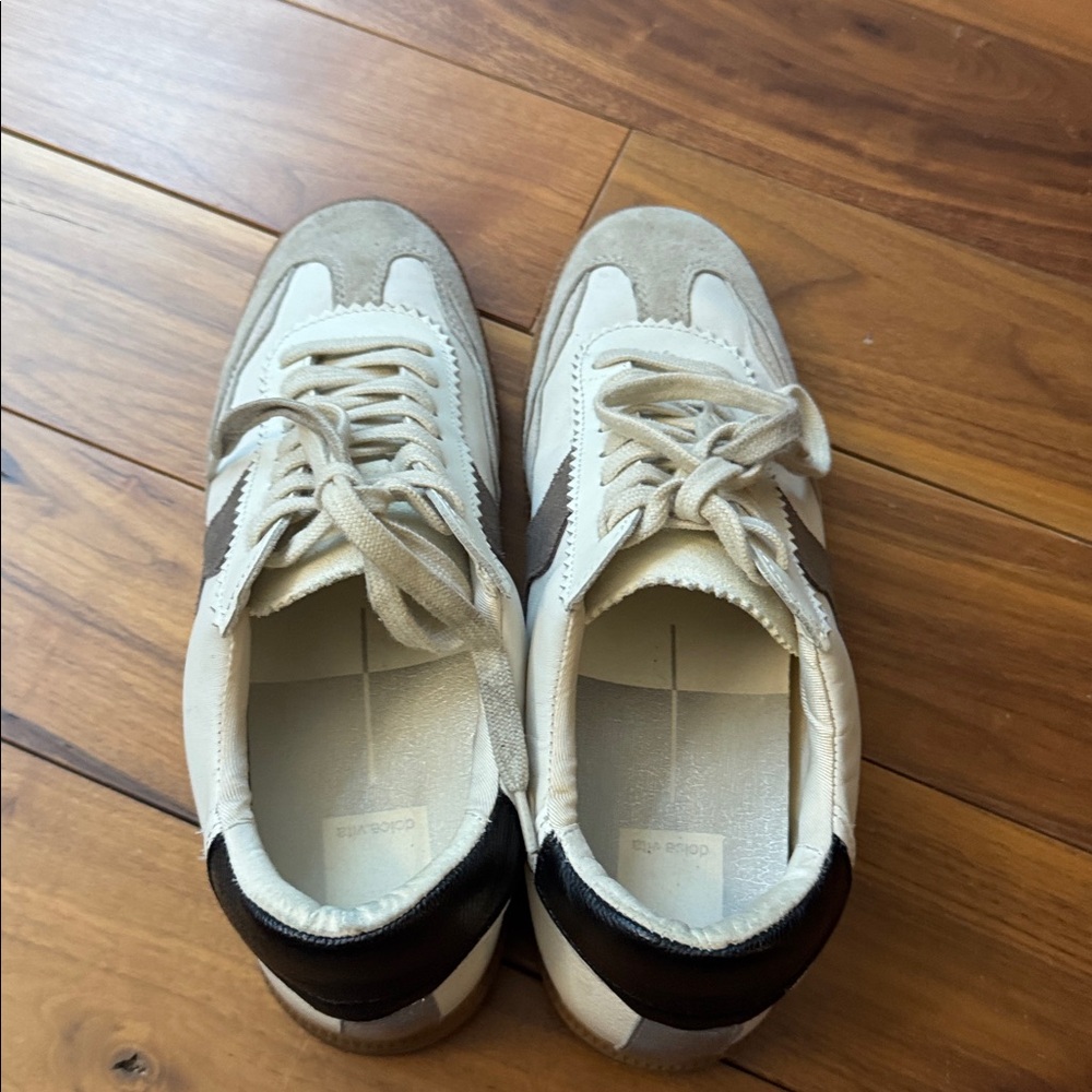 Dolce Vita Notice Sneaker - White/Grey Leather - Picture 7 of 9